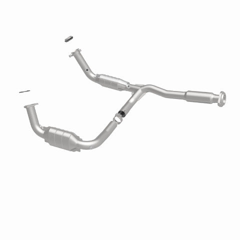 MagnaFlow direct-fit catalytic converter for 2005-2006 GMC stainless steel CARB compliant 49886