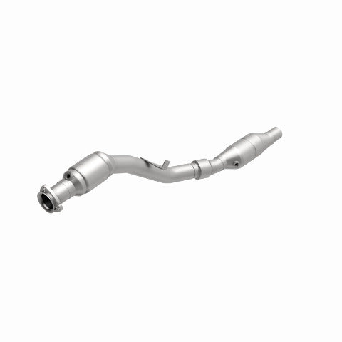 MagnaFlow direct-fit catalytic converter for 2004-2009 Audi S4 4.2L stainless steel CARB compliant OBDII 49918