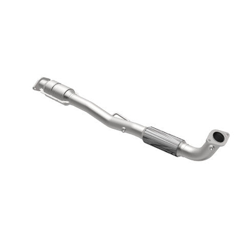 MagnaFlow direct-fit catalytic converter fits 2002-2006 Toyota Camry and 2004-2006 Toyota Solara, this and 2002 Toyota Camry 2.4L rear 2.4L stainless steel CARB compliant OBDII 499