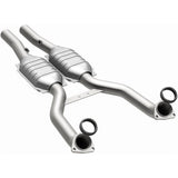 Catalytic Converter for HM Grade Federal / EPA Compliant Semi-Direct Fit Catalytic Converter MagnaFlow 93988
