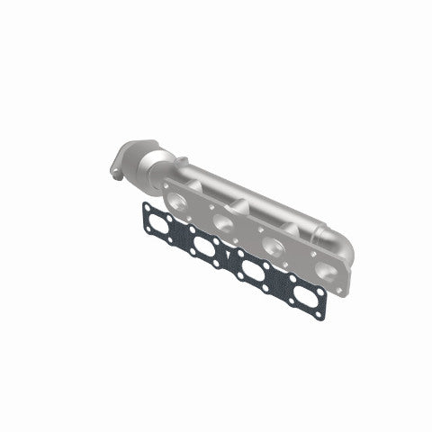 MagnaFlow direct-fit catalytic converter for 2004-2010 Infiniti QX56 stainless steel CARB compliant 50380