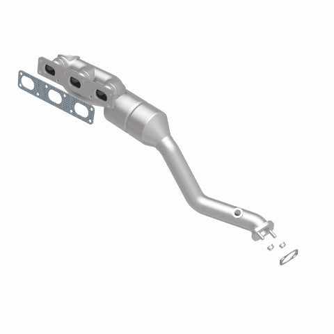 MagnaFlow direct-fit catalytic converter for 1999-2000 BMW stainless steel Federal EPA compliant OBDII 50465