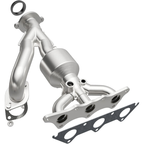 MagnaFlow direct-fit catalytic converter fits 2004-2005 Mitsu Endeavor 3.8L stainless steel Federal EPA compliant OBDII 50723