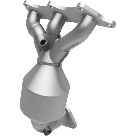 MagnaFlow direct-fit catalytic converter fits 2006-2011 Mitsubishi Endeavor, 2006-2012 Mitsubishi Eclipse, and additional vehicles. Avoid potential exhaust leaks by using the inclu