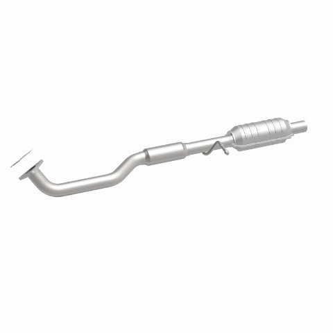 MagnaFlow direct-fit catalytic converter for 2001-2004 Hyundai Santa Fe 2.4L stainless steel CARB compliant OBDII 51052