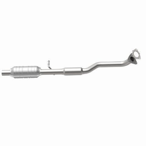 MagnaFlow direct-fit catalytic converter for 2001-2004 Hyundai Santa Fe 2.4L stainless steel CARB compliant OBDII 51052