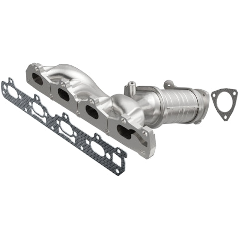 MagnaFlow direct-fit catalytic converter for 2009-2010 Chevy 2.4L stainless steel CARB compliant OBDII 51060