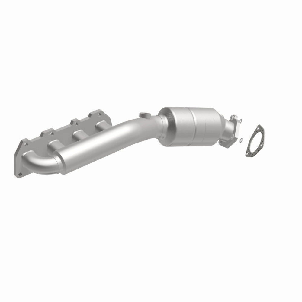 MagnaFlow direct-fit catalytic converter for 2002-2004 VW Passat 4.0L stainless steel CARB compliant OBDII 51197