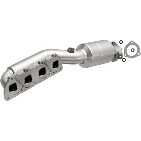 02-04 VW Passat 4.0L Direct-Fit Catalytic Converter 51213 Magnaflow