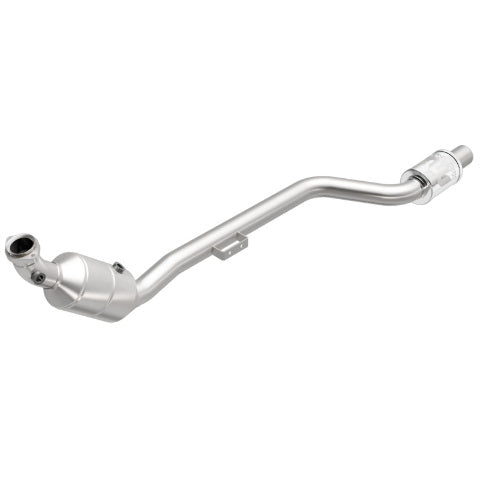 MagnaFlow direct-fit catalytic converter for 2006-2007 Mercedes 2.5L passenger side stainless steel CARB compliant OBDII 51265