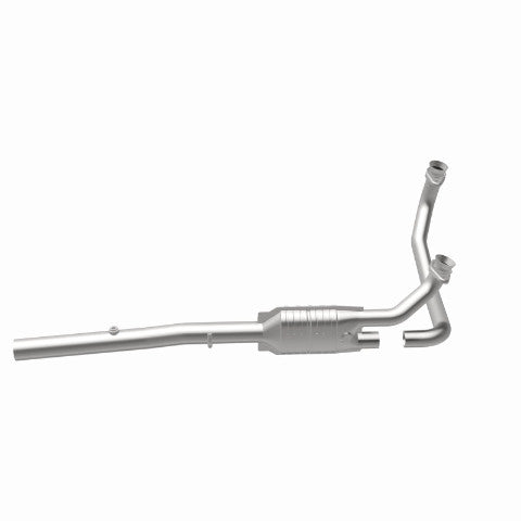 MagnaFlow direct-fit catalytic converter for 1996-1999 Ram stainless steel CARB compliant OBDII 51274