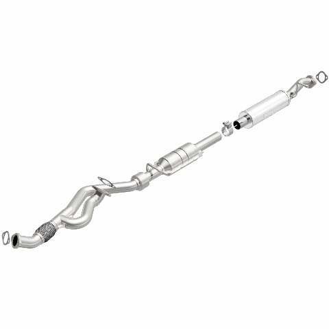 MagnaFlow direct-fit catalytic converter for 2005-2006 Hyundai Santa Fe 2.7L stainless steel CARB compliant OBDII 51275