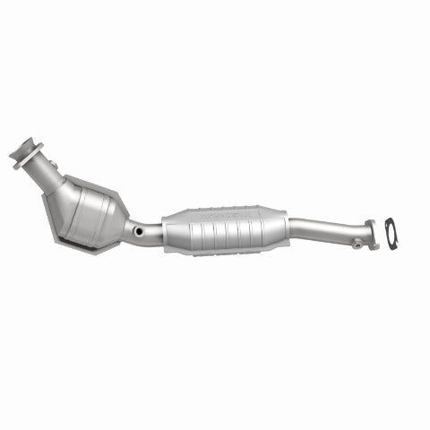MagnaFlow direct-fit catalytic converter fits 1995-2002 Mercury Grand Marquis, Lincoln Town Car, and additional vehicles and 1996-2000 Crown Vic 4.6L stainless steel CARB compliant