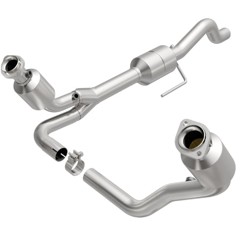 MagnaFlow direct-fit catalytic converter for 2000-2003 Dodge 4.7L stainless steel CARB compliant OBDII 51338