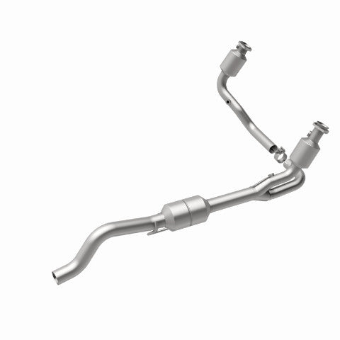 MagnaFlow direct-fit catalytic converter for 2000-2003 Dodge 4.7L stainless steel CARB compliant OBDII 51338
