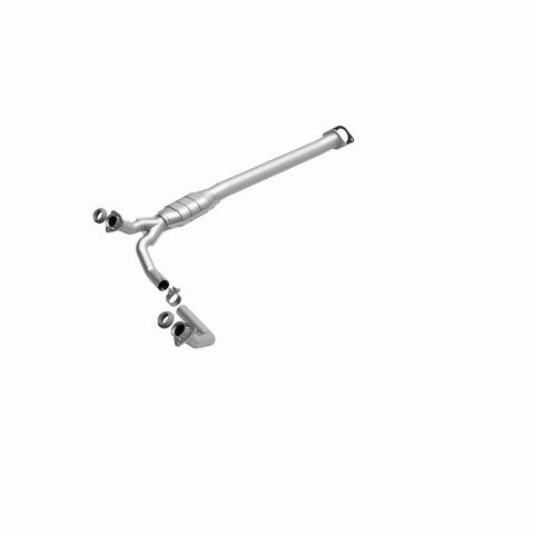 MagnaFlow direct-fit catalytic converter for 2000-2002 Chevy 4.3L stainless steel CARB compliant OBDII 51350