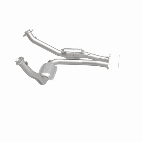 MagnaFlow direct-fit catalytic converter fits 2004-2006 Ford Ranger 3.0L and 2004-2006 Mazda B3000 3.0L stainless steel CARB compliant OBDII 51458
