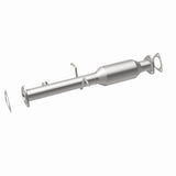 MagnaFlow direct-fit catalytic converter fits 1996-2003 Chevrolet S10 and GMC Sonoma and 1996-2000 GM S-10/Sonoma/Homb stainless steel CARB compliant 51463