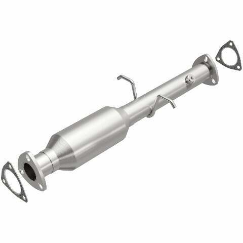 MagnaFlow direct-fit catalytic converter fits 1996-2003 Chevrolet S10 and GMC Sonoma and 1996-2000 GM S-10/Sonoma/Homb stainless steel CARB compliant 51463