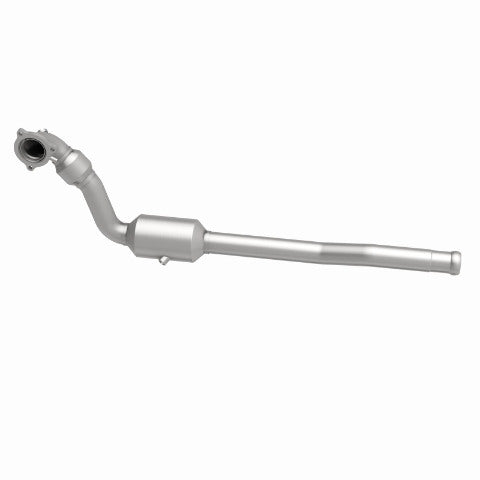 MagnaFlow direct-fit catalytic converter fits 2001-2004 Volvo C70 2.4L stainless steel CARB compliant OBDII 51495