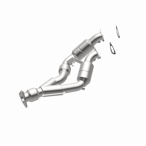 MagnaFlow direct-fit catalytic converter for 2004-2006 VW 3.2L stainless steel CARB compliant 51499