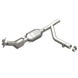 MagnaFlow direct-fit catalytic converter fits 2001-2003 Ford F-150 5.4L and 2001-2002 Lincoln Navigator 5.4L stainless steel CARB compliant OBDII 51544