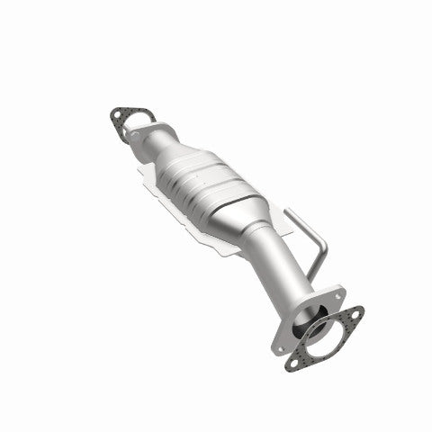 MagnaFlow direct-fit catalytic converter for 2009-2011 GMC 3.6L stainless steel CARB compliant OBDII 51579