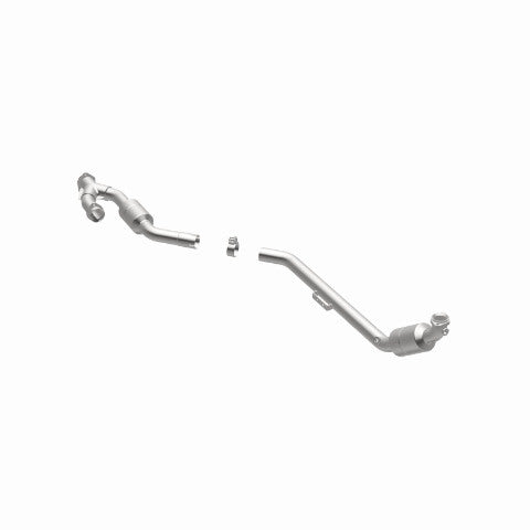 MagnaFlow direct-fit catalytic converter fits 2003-2005 Mercedes-Benz CLK320 3.2L and 2003 Mercedes CLK320 3.2L stainless steel CARB compliant OBDII 51582