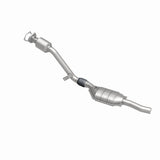 MagnaFlow direct-fit catalytic converter for 2000-2005 VW Passat 2.8L stainless steel CARB compliant 51589