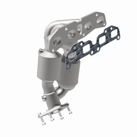 MagnaFlow direct-fit catalytic converter for 2007-2012 Nissan Sentra 2.5L stainless steel CARB compliant OBDII 51591