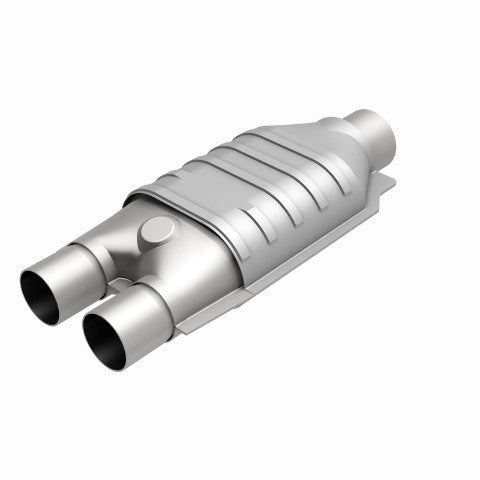 MagnaFlow universal catalytic converter 2.5 inch inlet/outlet stainless steel Federal EPA compliant OBDII 51607