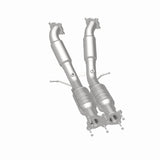 MagnaFlow direct-fit catalytic converter fits 2007-2009 Volvo S80 and 2008-2009 Volvo V70. Hardware is included to eliminate the hassle of working with corroded factory parts and 2