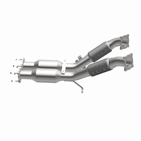 MagnaFlow direct-fit catalytic converter fits 2010-2014 Volvo XC60 and 2008-2009 Volvo XC70. Hardware is included to eliminate the hassle of working with corroded factory parts and