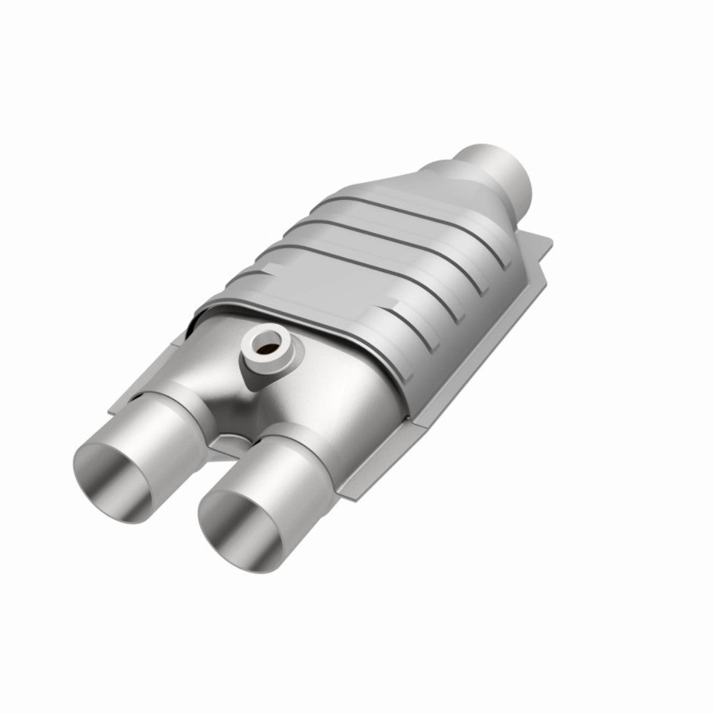 t Universal Catalytic Converter 3/2 Single / Dual W/O2 51647 Magnaflow MagnaFlow Exhaust Products
