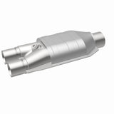 MagnaFlow universal catalytic converter 2.5 inch inlet/outlet stainless steel Federal EPA compliant OBDII 51667
