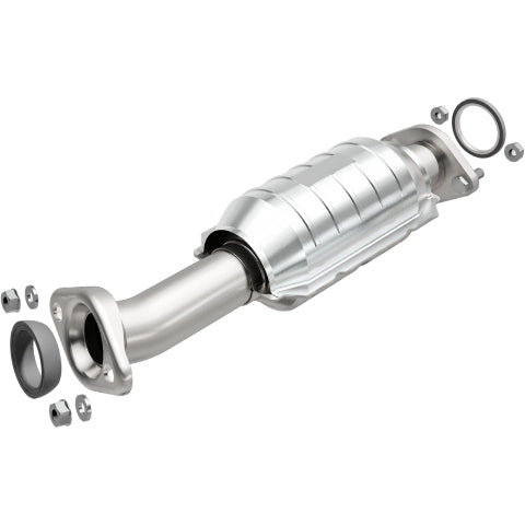 MagnaFlow direct-fit catalytic converter fits 2004-2007 Suzuki Aerio 2.3L stainless steel CARB compliant OBDII 51672