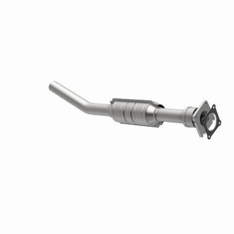 MagnaFlow direct-fit catalytic converter fits 2001-2010 Chrysler PT Cruiser 2.4L and 2001-2008 PT Cruiser 2.4L stainless steel CARB compliant OBDII 51734