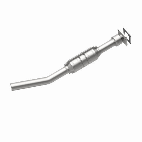 MagnaFlow direct-fit catalytic converter fits 2001-2010 Chrysler PT Cruiser 2.4L and 2001-2008 PT Cruiser 2.4L stainless steel CARB compliant OBDII 51734