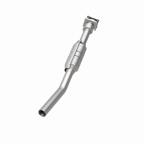 MagnaFlow direct-fit catalytic converter fits 2001-2010 Chrysler PT Cruiser 2.4L and 2001-2008 PT Cruiser 2.4L stainless steel CARB compliant OBDII 51734