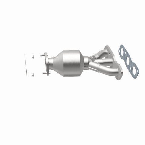 MagnaFlow direct-fit catalytic converter fits 2007-2009 Mitsu Outlander 3.0L stainless steel CARB compliant OBDII 51772