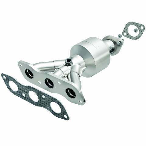 MagnaFlow direct-fit catalytic converter fits 2007-2009 Mitsu Outlander 3.0L stainless steel CARB compliant OBDII 51772