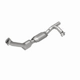 MagnaFlow direct-fit catalytic converter for 1999-2000 Ford 5.4L stainless steel CARB compliant OBDII 51792