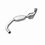 MagnaFlow direct-fit catalytic converter fits 2003-2004 Lincoln Navigator 5.4L and 03 Lincoln Navigator 5.4L stainless steel CARB compliant OBDII 51801