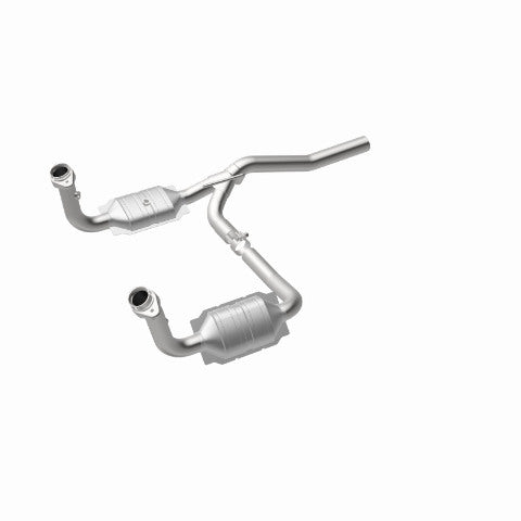 MagnaFlow direct-fit catalytic converter for 2007-2011 Dodge 4.0L stainless steel CARB compliant OBDII 51829