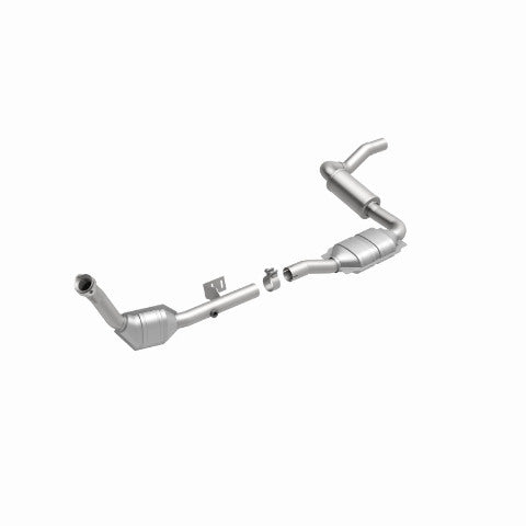 MagnaFlow direct-fit catalytic converter fits 2003 Mercedes-Benz ML320 3.2L and 2003 Mercedes ML320 3.2L stainless steel CARB compliant OBDII 51843