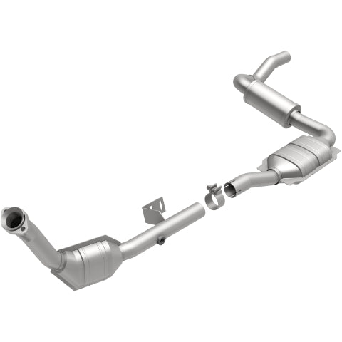 MagnaFlow direct-fit catalytic converter fits 2003 Mercedes-Benz ML320 3.2L and 2003 Mercedes ML320 3.2L stainless steel CARB compliant OBDII 51843