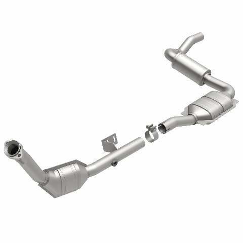 MagnaFlow direct-fit catalytic converter fits 2003 Mercedes-Benz ML320 3.2L and 2003 Mercedes ML320 3.2L stainless steel CARB compliant OBDII 51843