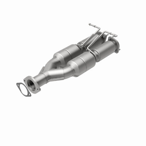 MagnaFlow direct-fit catalytic converter fits 2005-2011 Volvo XC90 4.4L stainless steel CARB compliant OBDII 51850