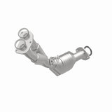 MagnaFlow direct-fit catalytic converter for 2000-2004 Toyota Tacoma 2.7L stainless steel CARB compliant 51869