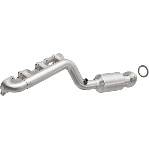 MagnaFlow direct-fit catalytic converter for 2008-2009 Lexus 5.0L stainless steel CARB compliant OBDII 51888